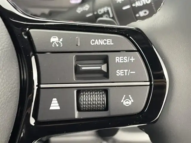 ホンダ ステップワゴン スパーダ eHEV 群馬県 2025(令7)年 0.1千km プラチナホワイトパール 登録済み未使用車　純正11.4インチナビ　バックカメラ　衝突軽減　両側パワースライドドア　BSM　アダプティブクルーズコントロール　レーンアシスト　パワーリアゲート　オットマン　シートヒーター　禁煙車