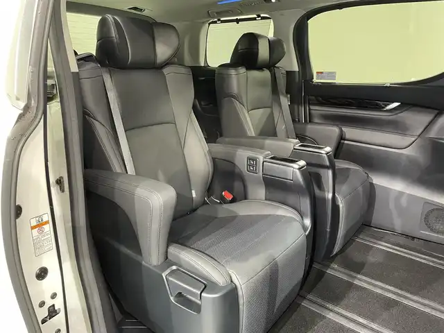 トヨタ ヴェルファイア Z Gエディション 愛知県 2020(令2)年 5.4万km ホワイトパールクリスタルシャイン 純正10インチナビ/（Bluetooth/AM/FM/フルセグTV）/サンルーフ/フリップダウンモニター/衝突軽減ブレーキ/両側電動スライドドア/レーダークルーズコントロール/シートヒーター/エアシート/LEDヘッドライト/ETC/バックカメラ/ステアリングヒーター/パワーシート/電動リアゲート/コーナーセンサー/スマートキー/純正18インチAW