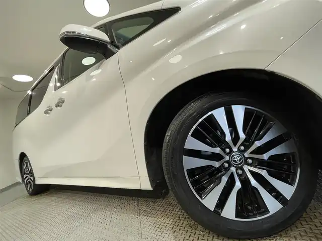 トヨタ ヴェルファイア Z Gエディション 愛知県 2020(令2)年 5.4万km ホワイトパールクリスタルシャイン 純正10インチナビ/（Bluetooth/AM/FM/フルセグTV）/サンルーフ/フリップダウンモニター/衝突軽減ブレーキ/両側電動スライドドア/レーダークルーズコントロール/シートヒーター/エアシート/LEDヘッドライト/ETC/バックカメラ/ステアリングヒーター/パワーシート/電動リアゲート/コーナーセンサー/スマートキー/純正18インチAW