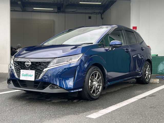 日産 ノート X FOUR 京都府 2021(令3)年 1.8万km オーロラフレアブルーパール 社外７型SDナビ/衝突軽減装置　/バックカメラ　/フルセグ　/禁煙車　/コーナーセンサー /４WD /ＬＥＤヘッドライト　/スマートキー /前席シートヒーター /ＥＴＣ /電動格納ミラー /プッシュスタート