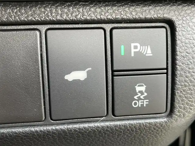 ホンダ ヴェゼル ハイブリッド e:HEV Z 千葉県 2025(令7)年 0.1千km クリスタルブラックパール 登録済未使用車/・登録時走行距離5km/ホンダセンシング/・衝突軽減ブレーキ/レーンキープアシスト/・レーダークルーズコントロール/オートハイビーム/・クリアランスソナー/ブラインドスポットモニター/純正9インチコネクトナビ/・フルセグ/BT/USB/カープレイ/バックカメラ/ステアリングスイッチ/パドルシフト/ETC2.0/ハーフレザーシート/シートヒーター(D/N席)/パワーシート()/ワイヤレス充電/パワーバックドア/電動パーキングブレーキ/ブレーキホールド/LEDヘッドライト/オートライト/フォグライト/スマートキー/プッシュスタート/純正18インチAW