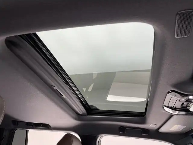 トヨタ ランドクルーザー ２５０ ZX 愛知県 2024(令6)年 0.4万km プラチナホワイトパールマイカ 純正１２．３型ナビ　Ｇｒｇｏセキュリティ　ムーンルーフ　ＪＢＬ　デジイン　茶革　全方位カメラ　ヒッチメンバー　ＥＴＣ２．０　ベンチレーション　ＢＳＭ　ワイヤレス充電　ＨＤＭＩ　トヨタチームメイト　禁煙　モデリスタ