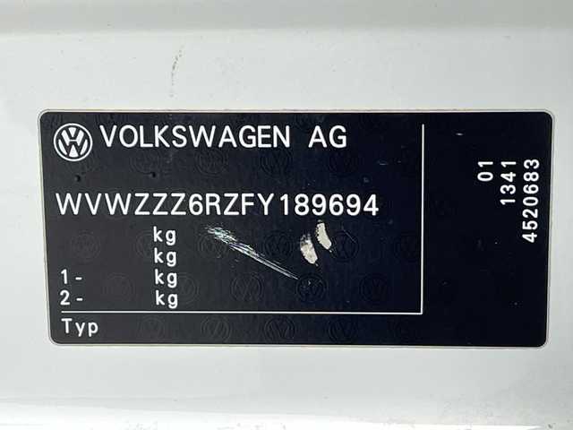 フォルクスワーゲン ポロ ブルーGT 岐阜県 2015(平27)年 4.9万km ピュアホワイト 純正SDナビゲーション/FM AM/DVD CD/MUSIC CATCHER/TV/SD/USB /iPod/Bluetooth /VTR/革巻きGTステアリング/ステアリングリモコン/パドルシフト/レーダークルーズコントロール/バニティランプ/純正ETC/冬タイヤ付きAW車載/横滑り防止装置