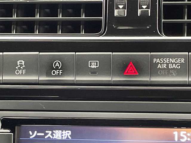 フォルクスワーゲン ポロ ブルーGT 岐阜県 2015(平27)年 4.9万km ピュアホワイト 純正SDナビゲーション/FM AM/DVD CD/MUSIC CATCHER/TV/SD/USB /iPod/Bluetooth /VTR/革巻きGTステアリング/ステアリングリモコン/パドルシフト/レーダークルーズコントロール/バニティランプ/純正ETC/冬タイヤ付きAW車載/横滑り防止装置