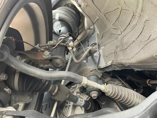 トヨタ アルファード S タイプゴールド 滋賀県 2021(令3)年 4.8万km ラグジュアリーホワイトパールクリスタルシャインガラスフレーク モデリスタエアロ/フリップダウンモニター/両側パワースライドドア/純正9インチナビ/（AM/FM/CD/DVD/フルセグ/Bluetooth/USB）/バックカメラ/ドライブレコーダー/ビルトインETC/デジタルインナーミラー/トヨタセーフティセンス/・踏み間違い防止アシスト/・ブレーキアシスト/・プリクラッシュブレーキアシスト/・ヒルスタート（坂道発進）アシスト/・前方衝突防止支援システム/・VDC（ビークルダイナミクスコントロール）/・レーンキープアシスト/・車間自動制御システム/・ASCD（オートスピードコントロール装置）/・ABS（アンチロックブレーキシステム）/・標識検知機能/・盗難防止アラーム	/電動格納ミラー/電子パーキング/ブレーキホールド/ステアリングスイッチ/オートライト/オートハイビーム/LEDヘッドライト/フロントフォグ/フルオートエアコン/USB端子/プッシュスタート/スマートキー