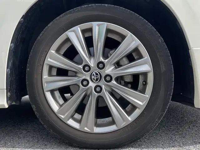 トヨタ アルファード S タイプゴールド 滋賀県 2021(令3)年 4.8万km ラグジュアリーホワイトパールクリスタルシャインガラスフレーク モデリスタエアロ/フリップダウンモニター/両側パワースライドドア/純正9インチナビ/（AM/FM/CD/DVD/フルセグ/Bluetooth/USB）/バックカメラ/ドライブレコーダー/ビルトインETC/デジタルインナーミラー/トヨタセーフティセンス/・踏み間違い防止アシスト/・ブレーキアシスト/・プリクラッシュブレーキアシスト/・ヒルスタート（坂道発進）アシスト/・前方衝突防止支援システム/・VDC（ビークルダイナミクスコントロール）/・レーンキープアシスト/・車間自動制御システム/・ASCD（オートスピードコントロール装置）/・ABS（アンチロックブレーキシステム）/・標識検知機能/・盗難防止アラーム	/電動格納ミラー/電子パーキング/ブレーキホールド/ステアリングスイッチ/オートライト/オートハイビーム/LEDヘッドライト/フロントフォグ/フルオートエアコン/USB端子/プッシュスタート/スマートキー