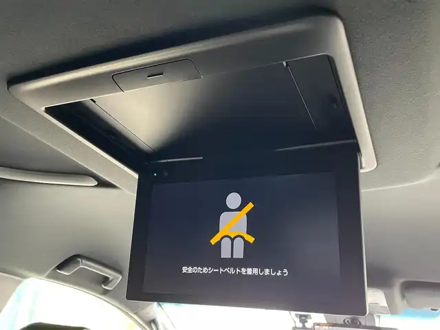 トヨタ アルファード S タイプゴールド 滋賀県 2021(令3)年 4.8万km ラグジュアリーホワイトパールクリスタルシャインガラスフレーク モデリスタエアロ/フリップダウンモニター/両側パワースライドドア/純正9インチナビ/（AM/FM/CD/DVD/フルセグ/Bluetooth/USB）/バックカメラ/ドライブレコーダー/ビルトインETC/デジタルインナーミラー/トヨタセーフティセンス/・踏み間違い防止アシスト/・ブレーキアシスト/・プリクラッシュブレーキアシスト/・ヒルスタート（坂道発進）アシスト/・前方衝突防止支援システム/・VDC（ビークルダイナミクスコントロール）/・レーンキープアシスト/・車間自動制御システム/・ASCD（オートスピードコントロール装置）/・ABS（アンチロックブレーキシステム）/・標識検知機能/・盗難防止アラーム	/電動格納ミラー/電子パーキング/ブレーキホールド/ステアリングスイッチ/オートライト/オートハイビーム/LEDヘッドライト/フロントフォグ/フルオートエアコン/USB端子/プッシュスタート/スマートキー