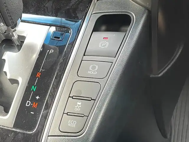 トヨタ アルファード S タイプゴールド 滋賀県 2021(令3)年 4.8万km ラグジュアリーホワイトパールクリスタルシャインガラスフレーク モデリスタエアロ/フリップダウンモニター/両側パワースライドドア/純正9インチナビ/（AM/FM/CD/DVD/フルセグ/Bluetooth/USB）/バックカメラ/ドライブレコーダー/ビルトインETC/デジタルインナーミラー/トヨタセーフティセンス/・踏み間違い防止アシスト/・ブレーキアシスト/・プリクラッシュブレーキアシスト/・ヒルスタート（坂道発進）アシスト/・前方衝突防止支援システム/・VDC（ビークルダイナミクスコントロール）/・レーンキープアシスト/・車間自動制御システム/・ASCD（オートスピードコントロール装置）/・ABS（アンチロックブレーキシステム）/・標識検知機能/・盗難防止アラーム	/電動格納ミラー/電子パーキング/ブレーキホールド/ステアリングスイッチ/オートライト/オートハイビーム/LEDヘッドライト/フロントフォグ/フルオートエアコン/USB端子/プッシュスタート/スマートキー