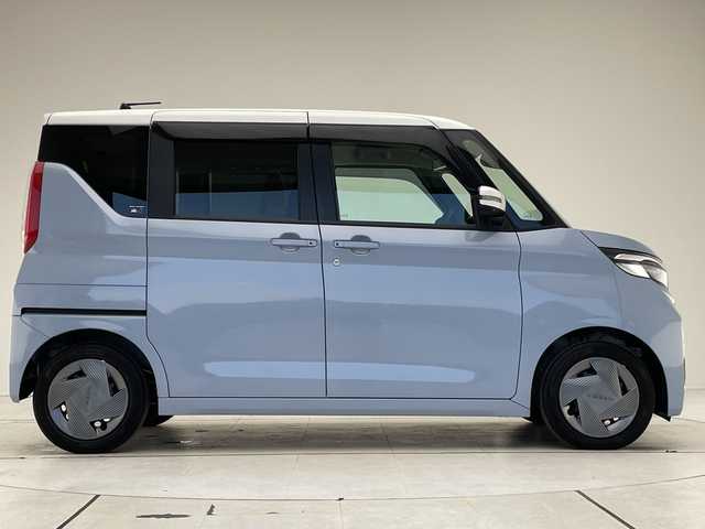 日産 ルークス X 愛知県 2025(令7)年 0.3万km ライトブルーⅡ プロパイロット/純正9型ディスプレイオーディオナビ/全方位カメラ/両側パワースライドドア/バックカメラ/コーナーセンサー/LEDヘッドライト/オートマチックハイビーム/ドライブレコーダー/ETC/衝突軽減システム/Bluetooth/ステアリングスイッチ/スマートキー/プッシュスタート