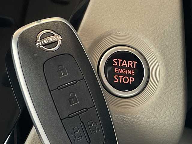 日産 ルークス X 愛知県 2025(令7)年 0.3万km ライトブルーⅡ プロパイロット/純正9型ディスプレイオーディオナビ/全方位カメラ/両側パワースライドドア/バックカメラ/コーナーセンサー/LEDヘッドライト/オートマチックハイビーム/ドライブレコーダー/ETC/衝突軽減システム/Bluetooth/ステアリングスイッチ/スマートキー/プッシュスタート