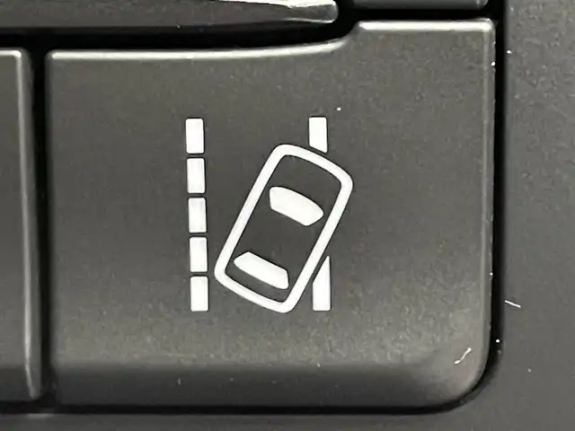 マツダ ＣＸ－３ XD ツーリング 道央・札幌 2015(平27)年 2.2万km セラミックM ・ワンオーナー/・４WD/・マツダコネクトSDナビ/　CD/DVD/SD/USB/AUX/BT/フルセグTV/・ステアリングスイッチ/・バックカメラ/・スマートインETCシステム/・SCS/SCBS/・LKA/・BSM/・車間認知支援システム/・レーダークルーズコントロール/・アイドリングストップ/・ヘッドアップティスプレイ/・横滑り防止装置/・ABS/・MTモード付AT/・パドルシフト/・オートマチックハイビーム/・オートライト/・LEDヘッドライト/・ドアミラーウィンカー/・純正１８インチAW/・プッシュスタート/・スマートキー/・スペアキー/・フロアマット/・トノカバー