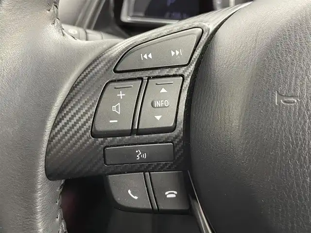 マツダ ＣＸ－３ XD ツーリング 道央・札幌 2015(平27)年 2.2万km セラミックM ・ワンオーナー/・４WD/・マツダコネクトSDナビ/　CD/DVD/SD/USB/AUX/BT/フルセグTV/・ステアリングスイッチ/・バックカメラ/・スマートインETCシステム/・SCS/SCBS/・LKA/・BSM/・車間認知支援システム/・レーダークルーズコントロール/・アイドリングストップ/・ヘッドアップティスプレイ/・横滑り防止装置/・ABS/・MTモード付AT/・パドルシフト/・オートマチックハイビーム/・オートライト/・LEDヘッドライト/・ドアミラーウィンカー/・純正１８インチAW/・プッシュスタート/・スマートキー/・スペアキー/・フロアマット/・トノカバー