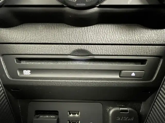 マツダ ＣＸ－３ XD ツーリング 道央・札幌 2015(平27)年 2.2万km セラミックM ・ワンオーナー/・４WD/・マツダコネクトSDナビ/　CD/DVD/SD/USB/AUX/BT/フルセグTV/・ステアリングスイッチ/・バックカメラ/・スマートインETCシステム/・SCS/SCBS/・LKA/・BSM/・車間認知支援システム/・レーダークルーズコントロール/・アイドリングストップ/・ヘッドアップティスプレイ/・横滑り防止装置/・ABS/・MTモード付AT/・パドルシフト/・オートマチックハイビーム/・オートライト/・LEDヘッドライト/・ドアミラーウィンカー/・純正１８インチAW/・プッシュスタート/・スマートキー/・スペアキー/・フロアマット/・トノカバー