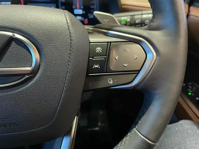 レクサス ＬＢＸ リラックス 道央・札幌 2024(令6)年 0.7万km ソニッククォーツ MODELLISTAアドバンストラグジュアリーパッケージ/　・フロントスポイラー/　・サイドスカート/　・リヤスカート/カラーヘッドアップディスプレイ/純正ドライブレコーダー/LexusSafetySystem+/ブラインドスポットモニター/パノラミックビューモニター/9.8インチディスプレイオーディオ(コネクティッドナビ対応)/フルセグTV/USB/Bluetooth/LEDヘッドランプ/本革シート/シートヒーター/運転席パワーシート/パワーバックドア