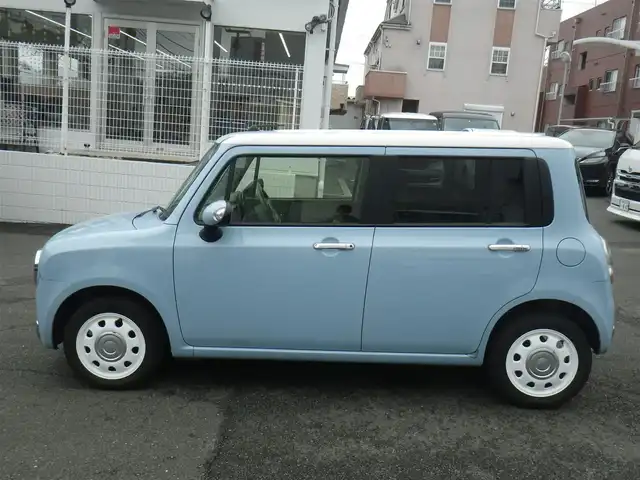 スズキ ラパン ショコラ X 神奈川県 2014(平26)年 3.5万km エアブルーM/ホワイト 登録時34951km/純正SDナビ　ワンセグTV/（Bluetooth/AUX/SD）/バックカメラ/純正14インチAW/ラパン専用レザーシート/キセノンヘッドランプ/スマートキーx2/ETC/アイドリングストップ/オートライト/ウインカーミラー/取説書/保証書