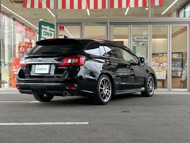 スバル レヴォーグ 1．6GT アイサイト Sスタイル 埼玉県 2015(平27)年 3.9万km クリスタルブラックシリカ ワンオーナー/アイサイト/　　プリクラッシュブレーキ/　　アクティブレーンキープ/　　車線逸脱警報/　　ふらつき警報/　　AT誤発進抑制制御&AT誤後進抑制制御/社外メモリナビ /　　BT/CD/DVD/フルセグ/TVキャンセラー/バックカメラ /アダプティブクルーズコントロール/LEDヘッドライト /社外18インチアルミホイール /運転席パワーシート /ETC /アイドリングストップ /USBポート /トノカバー キーレスエントリー&プッシュスタート/純正フロアマット/パドルシフト/電動パーキングブレーキ/本革巻シフトレバー/本革巻ステアリングホイール/マルチインフォメーションディスプレイ付きルミネセントメーター/全席パワーウィンドウ/スペアキー/純正アルミ付きスタッドレスタイヤ4本/禁煙車/保証書/取扱説明書/R6、R4、R2、H30整備記録