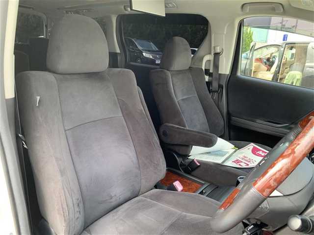 トヨタ アルファード 240S プライムセレクションⅡ 大阪府 2010(平22)年 15.2万km ホワイトパールクリスタルシャイン 社外SDナビ(ALPINE　EX009V)/　AM/FM/CD/DVD/BT/フルセグ/バックカメラ/フリップダウンモニター/クルーズコントロール/両側パワースライドドア/ETC/取説/保証書