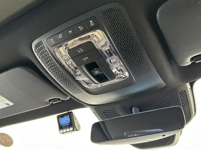メルセデス・ベンツ Ｍ・ベンツ ＧＬＢ２００ｄ 4マチック 福岡県 2022(令4)年 4.3万km マウンテングレー ＳＲ　/レザーエクスクルーシブＰＫＧ　/白革　/ＡＣＣ／ＢＳＭ　/アンビエントライト　/純正ナビ　/３６０°カメラシステム　/Ｂｌｕｅｔｏｏｔｈ　/電動リアゲート　/前席パワーシート／シートヒーター　/純正１８インチＡＷ