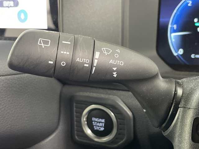 トヨタ ランドクルーザー ２５０ VX 埼玉県 2024(令6)年 1.9万km アバンギャルドブロンズメタリック 寒冷地仕様　/サンルーフ　/純正ディスプレイオーディオ　/全方位カメラ　/ワイヤレス充電器　/ビルトインＥＴＣ２．０　/デジタルインナーミラー　/電動リアゲート　/パワーシート　/シートヒーター　/ベンチレーション/ステアリングヒーター/トヨタセーフティセンス/・プリクラッシュセーフティ/・レーントレーシングアシスト/・レーンディパーチャーアラート/・レーダークルーズコントロール（全車速追従機能付）/・オートマチックハイビーム/・ロードサインアシスト/・ドライバー異常時対応システム/・プロアクティブドライビングアシスト/・発進遅れ告知機能/・緊急時操舵支援（アクティブ操舵機能付）/・フロントクロストラフィックアラート/・レーンチェンジアシスト/ダウンヒルアシスト/純正フロアマット/純正18インチアルミホイール/LEDヘッドライト