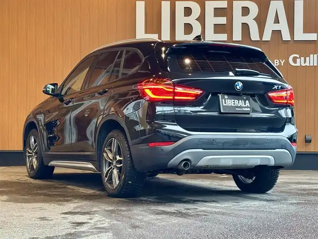 ＢＭＷ Ｘ１ xDrive 18d xライン 宮城県 2017(平29)年 5.1万km サファイアブラックP 純正ナビ/バックカメラ/CD/DVD再生/ハーフレザー(黒)/シーとヒーター/LEDヘッドライト/フロントフォグ/パワーバックドア/前後ドラレコ/ミラーETC/アイドリングストップ/ACC/レーンキープアシスト/インテリジェントセーフティ/ワンオーナー/スペアキー×１
