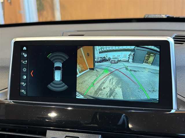 ＢＭＷ Ｘ１ xDrive 18d xライン 宮城県 2017(平29)年 5.1万km サファイアブラックP 純正ナビ/バックカメラ/CD/DVD再生/ハーフレザー(黒)/シーとヒーター/LEDヘッドライト/フロントフォグ/パワーバックドア/前後ドラレコ/ミラーETC/アイドリングストップ/ACC/レーンキープアシスト/インテリジェントセーフティ/ワンオーナー/スペアキー×１