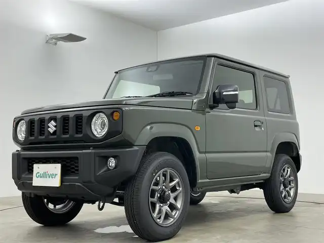 スズキ ジムニー XC 岡山県 2025(令7)年 0.1万km未満 ジャングルグリーン 届出済未使用車/シートヒーター/クルーズコントロール/ミラーヒーター/ステアリングスイッチ/チルトステアリング/ダウンヒルアシストコントロール/シートリフター/スマートキー×2/新車保証書/取扱説明書/ISOFIX/４WD/スズキセーフティーサポート/・デュアルセンサーブレーキサポート/・誤発進抑制機能/・車線逸脱警報機能/・ふらつき警報機能/・ハイビームアシスト/・先行車発進お知らせ機能/・標識認識機能/(進入禁止、はみ出し通行禁止、最高速度)