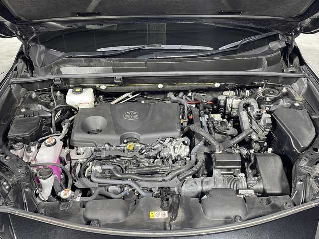 トヨタ ハリアー ハイブリッド Z レザーパッケージ 沖縄県 2023(令5)年 2.8万km プレシャスブラックパール 禁煙車/JBLサウンド/純正ディスプレイオーディオ/BT/フルセグ/バックカメラ/ビルトインETC2.0/デジタルインナーミラー/トヨタセーフティセンス/プリクラッシュセーフティ/レーンキープアシスト/レーダークルーズコントロール/クリアランスソナー/横滑り防止装置/ブラインドスポットモニター/オートマチックハイビーム/LEDヘッドライト/オートライト/アイドリングストップ/パワーバックドア/レザーシート/D+N席シートヒーター/D+N席シートエアコン/D+N席パワーシート/ステアリングヒーター/純正19インチAW/純正フロアマット/プッシュスタート/スマートキー/取扱説明書
