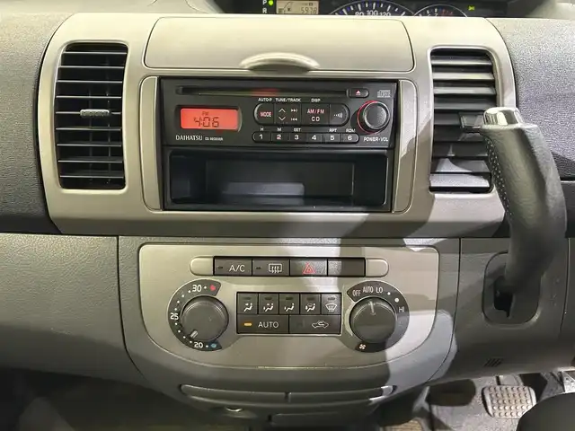 ダイハツ タント カスタム VS 愛媛県 2007(平19)年 5.1万km ウォームシルバーメタリック 社外オーディオ　ハーフレザーシート　社外フロアマット　社外アルミホイール　リモコンキー　　ＡＣ　ＡＢＳ　Ｗエアバック　キセノンヘッドライト　パワーステアリング　パワーウィンドウ