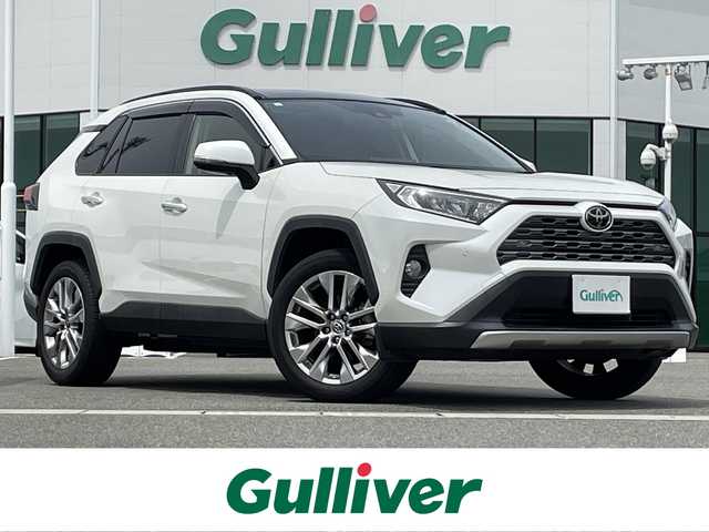 トヨタ ＲＡＶ４ G Zパッケージ 佐賀県 2020(令2)年 3.7万km ホワイトパールクリスタルシャイン ワンオーナー/パノラマムーンルーフ/デジタルインナーミラー/トヨタセーフティーセンス/・プリクラッシュセーフティ/・レーンディパーチャーアラート/・レーダークルーズコントロール/・ブラインドスポットモニター/・クリアランスソナー/・PKSB[パーキングサポートブレーキ]/・RSA[ロードサインアシスト]/9インチSDナビ/・Bluetooth/CD/DVD/フルセグTV/バックカメラ/前後ドライブレコーダー/ETC/合皮シート/DN席シートヒーター/D席メモリ付きパワーシート/革巻きステアリング/ステアリングリモコン/ステアリングヒーター/パワーバックドア/純正フロアマット/純正19インチアルミホイール/スマートキー/スペアキー/オートマチックハイビーム/ドアバイザー