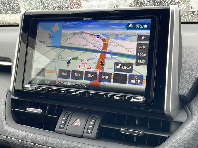 トヨタ ＲＡＶ４ G Zパッケージ 徳島県 2020(令2)年 3.7万km ホワイトパールクリスタルシャイン ワンオーナー/パノラマムーンルーフ/デジタルインナーミラー/トヨタセーフティーセンス/・プリクラッシュセーフティ/・レーンディパーチャーアラート/・レーダークルーズコントロール/・ブラインドスポットモニター/・クリアランスソナー/・PKSB[パーキングサポートブレーキ]/・RSA[ロードサインアシスト]/9インチSDナビ/・Bluetooth/CD/DVD/フルセグTV/バックカメラ/前後ドライブレコーダー/ETC/合皮シート/DN席シートヒーター/D席メモリ付きパワーシート/革巻きステアリング/ステアリングリモコン/ステアリングヒーター/パワーバックドア/純正フロアマット/純正19インチアルミホイール/スマートキー/スペアキー/オートマチックハイビーム/ドアバイザー