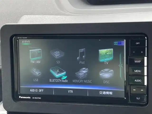 ダイハツ タント カスタム X セレクション 島根県 2020(令2)年 5万km ブラックマイカメタリック/ファイアークォーツレッドメタリック 2トーン 〇ワンオーナー/〇社外ナビ(CD/DVD/BT/フルセグ)/〇両側パワースライドドア/〇バックカメラ/〇ビルトインETC/〇前席シートヒーター /〇運転席ロングスライド/〇アイドリングストップ/〇スマートアシスト/・衝突回避支援ブレーキ機能/・コーナーセンサー/・衝突警報機能/〇LEDヘッドランプ/〇オートライト/〇LEDフロントフォグランプ/〇純正14インチアルミ/〇オートエアコン/〇合皮/ファブリックコンビシート/〇USBソケット/〇格納式シートバックテーブル/〇キーフリーシステム/プッシュボタンスタート/〇禁煙車