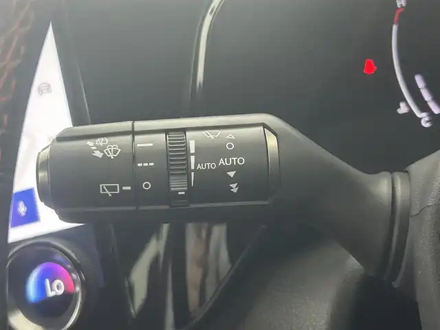 レクサス ＮＸ 350h Fスポーツ 埼玉県 2022(令4)年 3.8万km ホワイトノーヴァガラスフレーク サンルーフ　純正ナビ　全方位カメラ　デジタルインナーミラー置くだけ充電　１００Ｖ電源　温シート冷シート　オートハイビーム　ＢＳＭ HUD 前後ドライブレコーダー ビルトインETC2.0 パワーシート