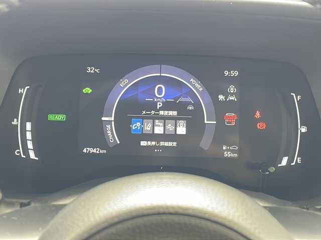 トヨタ シエンタ ハイブリッド Z 沖縄県 2022(令4)年 4.8万km アーバンカーキ 純正10.5インチディスプレイオーディオ（MOP)/　ナビ/BT/USB/フルセグ/パノラミックビューモニター（MOP)/アクセサリーコンセントAC100V・1500W（MOP)/コンフォートパッケージ（MOP）/　UVカット・IRカット機能付ウインドシールドグリーンガラス/　スーパーUVカット・IRカット機能付フロントドアグリーンガラス/　スーパーUVカット・IRカット機能付プライバシーガラス/　前席シートヒーター/　ステアリングヒーター/　本革巻き3本スポークステアリングホイール/両側パワースライドドア/ビルトインETC/ドライブレコーダー/トヨタセーフティセンス/ブラインドスポットモニター/LEDヘッドライト/オートライト/プッシュスタート/スマートキ/スペアキー/保証書/取扱説明書