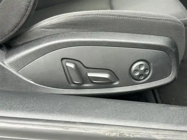 アウディ ＴＴクーペ 2．0 TFSI クワトロ 茨城県 2015(平27)年 2.5万km グレー アシスタンスパッケージ /バーチャルCP /ナビ /TV /LED/ レーンアシスト /サイドアシスト /クルーズコントロール /バックカメラ /パーキングエイド /パワーシート /DVD/CD/USB/BT /ETC2.0