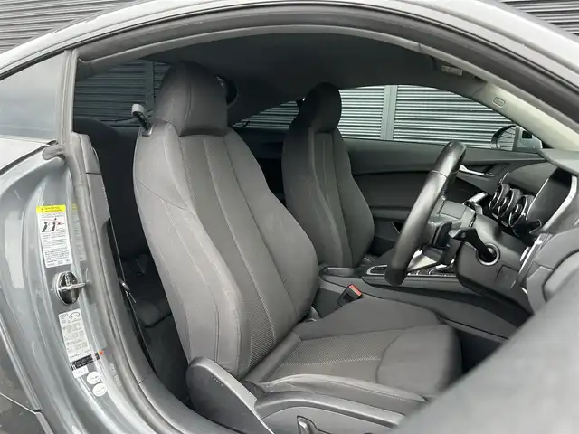 アウディ ＴＴクーペ 2．0 TFSI クワトロ 茨城県 2015(平27)年 2.5万km グレー アシスタンスパッケージ /バーチャルCP /ナビ /TV /LED/ レーンアシスト /サイドアシスト /クルーズコントロール /バックカメラ /パーキングエイド /パワーシート /DVD/CD/USB/BT /ETC2.0