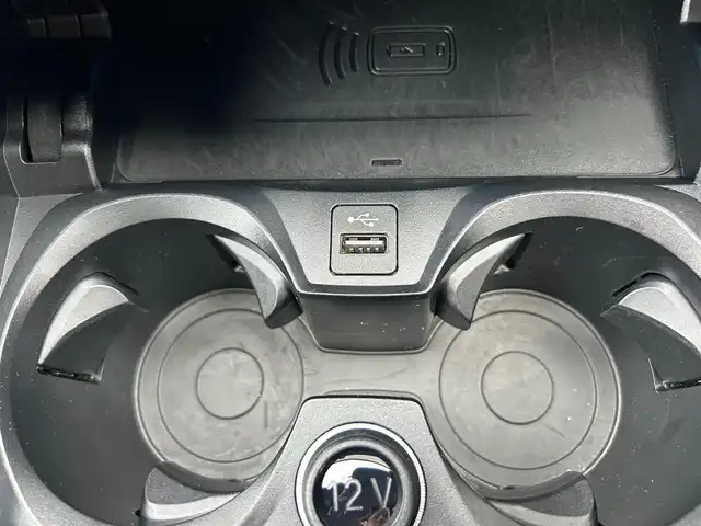 ＢＭＷ ３２０ｄ xDrive ツーリング Mスポーツ 石川県 2023(令5)年 3万km 白 4WD/BMWパーソナルアシスタント/コンフォートアクセス/純正メモリナビ/バックカメラ/AppleCarPlay/Bluetooth/USB/アダプティブクルーズコントロール/クリアランスソナー/ヘッドアップディスプレイ/パドルシフト/電動格納ミラー/オートライト/LEDヘッドライト/アンビエントライト/パワーシート/メモリーシート/ワイヤレスチャージャー/ミラー一体型ETC