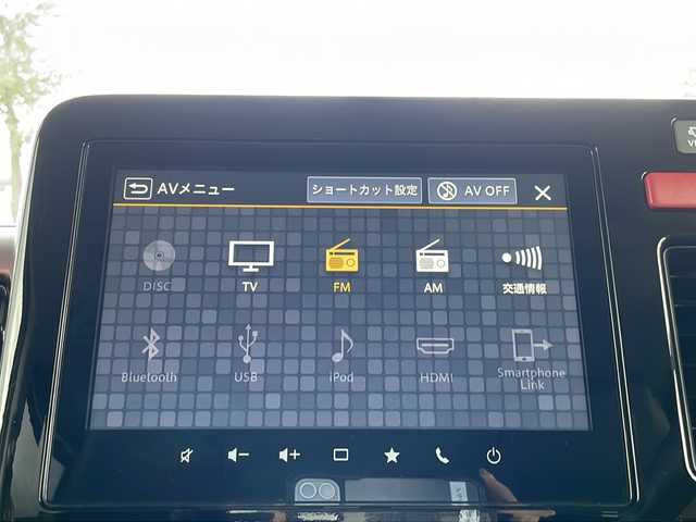 スズキ スペーシア カスタム HYBRID XS ターボ 長野県 2023(令5)年 0.6万km ピュアホワイトP 純正9インチメモリナビ/AppleCarPlay対応/Bluetooth Audio/フルセグテレビ/全方位カメラ・バックカメラ/レーダークルーズコントロール/純正15インチアルミホイール/両側パワースライドドア/ヘッドアップディスプレイ/前後コーナーセンサー/衝突被害軽減ブレーキ/ステアリングヒーター/ハーフレザーシート/前席シートヒーター/アイドリングストップ/ステアリングスイッチ/パドルシフト/LEDヘッドライト/オートハイビーム/オートライト/フォグランプ/純正フロアマット/プッシュスタート/スマートキー/スペアキー/取扱説明書/保証書