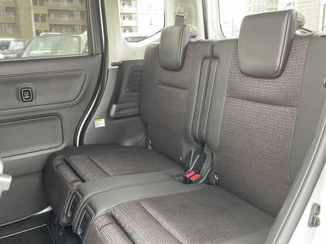 スズキ スペーシア カスタム HYBRID XS ターボ 長野県 2023(令5)年 0.6万km ピュアホワイトP 純正9インチメモリナビ/AppleCarPlay対応/Bluetooth Audio/フルセグテレビ/全方位カメラ・バックカメラ/レーダークルーズコントロール/純正15インチアルミホイール/両側パワースライドドア/ヘッドアップディスプレイ/前後コーナーセンサー/衝突被害軽減ブレーキ/ステアリングヒーター/ハーフレザーシート/前席シートヒーター/アイドリングストップ/ステアリングスイッチ/パドルシフト/LEDヘッドライト/オートハイビーム/オートライト/フォグランプ/純正フロアマット/プッシュスタート/スマートキー/スペアキー/取扱説明書/保証書