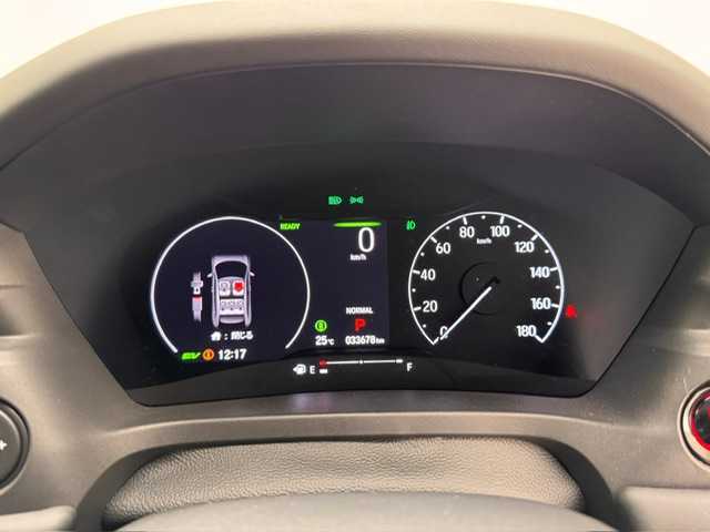 ホンダ ヴェゼル ハイブリッド e:HEV Z 兵庫県 2021(令3)年 3.4万km クリスタルブラックパール 純正SDナビ/フルセグ CD DVD BT MSV/バックカメラ/レーダークルーズコントロール/LKA/衝突軽減ブレーキ/BSI/コーナーセンサー/ハーフレザーシート/シートヒーター/ステアリングヒーター/ハンズフリーパワーバックドア/LEDヘッドライト/LEDフォグライト/オートライト/ETC/純正18インチアルミホイール/スマートキー