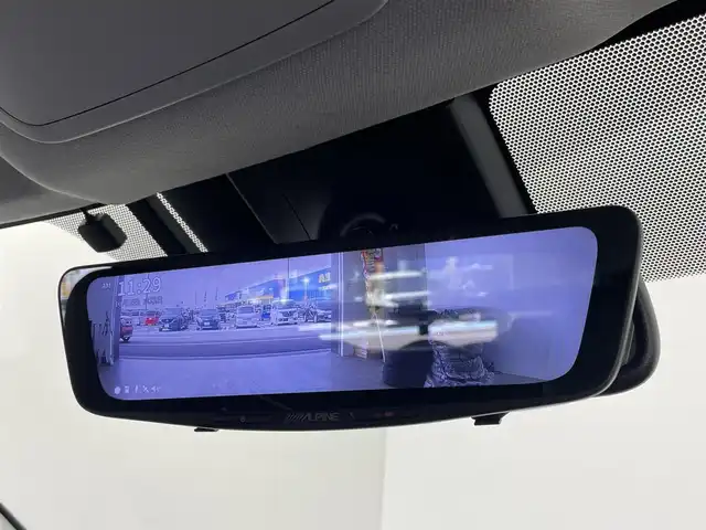 トヨタ プリウス ＰＨＶ A プレミアム 群馬県 2018(平30)年 1.1万km ホワイトパールクリスタルシャイン 禁煙車　純正１１．６インチナビ　バックカメラ　アダクティブクルーズコントロール　ブラインドスポットモニター　シートヒーター　デジタルインナーミラー　ドライブレコーダー　ＥＴＣ２．０　衝突軽減システム