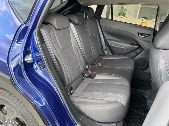 スバル クロストレック ツーリング 愛知県 2023(令5)年 0.8万km 青 純正12型ディズプレイオーディオナビ/全方位カメラ/レーダークルーズコントロール/バックカメラ/コーナーセンサー/LEDヘッドライト/パドルシフト/オートライト/ドライブレコーダー/ETC/衝突軽減システム/フルセグ/Bluetooth/ステアリングスイッチ/スマートキー/プッシュスタート