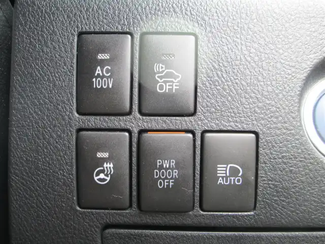 トヨタ ヴェルファイア ハイブリット V Lエディション 道央・札幌 2015(平27)年 3.9万km ホワイトパールクリスタルシャイン ワンオーナー/モデリスタエアロ/メーカーナビ、フルセグTV/JBLサウンドシステム/パノラミックビューモニター/リアエンターテイメントシステム/プリクラッシュセーフティ/ベージュレザーシート/前席パワーシート/シートヒーター/セカンドセミパワーシート/パワーバックドア/LEDヘッドライト&LEDフォグ/純正17インチアルミホイール/ウッドコンビハンドル/ステアリングヒーター/前後ドライブレコーダー/ビルトインETC/新車整備手帳/取扱説明書/スペアキー