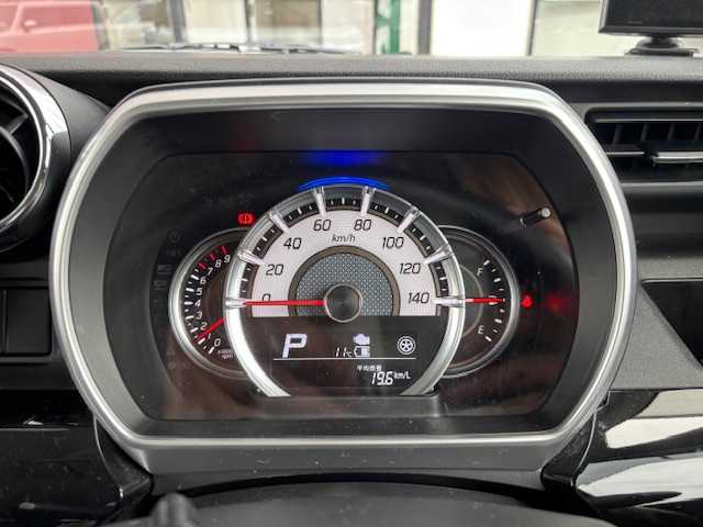 スズキ スペーシア カスタム HYBRID GS 宮城県 2020(令2)年 3万km ピュアホワイトP 登録時走行距離２９７１７ｋｍ/片側パワースライドドア/デュアルセンサーブレーキサポート/純正ナビ/・フルセグ/・Bluetooth/・AUX/・CD/DVD/・FM/AM/ETC/クリアランスソナー/レーンキープアシスト/アイドリングストップ/横滑り防止機能/オートライト/ＬＥＤヘッドライト/シートヒーター/エンジンスターター/プッシュスタート/スマートキー/フォグランプ/ウインカーミラー/ドアバイザー/後席サンシェード/純正フロアマット