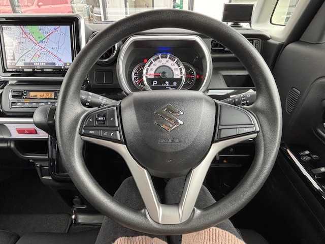 スズキ スペーシア カスタム HYBRID GS 宮城県 2020(令2)年 3万km ピュアホワイトP 登録時走行距離２９７１７ｋｍ/片側パワースライドドア/デュアルセンサーブレーキサポート/純正ナビ/・フルセグ/・Bluetooth/・AUX/・CD/DVD/・FM/AM/ETC/クリアランスソナー/レーンキープアシスト/アイドリングストップ/横滑り防止機能/オートライト/ＬＥＤヘッドライト/シートヒーター/エンジンスターター/プッシュスタート/スマートキー/フォグランプ/ウインカーミラー/ドアバイザー/後席サンシェード/純正フロアマット