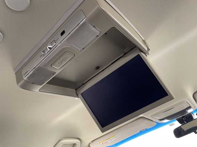 ホンダ オデッセイ ハイブリッド アブソルート・EXホンダセンジング 愛知県 2016(平28)年 5.5万km ホワイトオーキッドパール 純正ナビ/フリップダウンモニター/両側パワースライドドア/レーダークルーズコントロール/バックカメラ/パワーシート/純正アルミホイール/LEDヘッドライト/レーンキープアシスト/ドライブレコーダー/衝突軽減システム/フルセグ/CD DVD/Bluetooth/ステアリングスイッチ/スマートキー/プッシュスタート