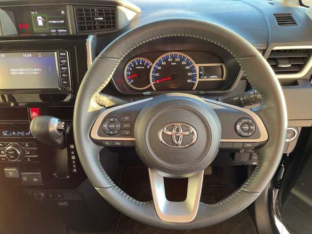 トヨタ ルーミー カスタムG 愛知県 2022(令4)年 1.9万km ブラックマイカメタリック 純正ナビ/両側パワースライドドア/レーダークルーズコントロール/シートヒーター/フルセグ/バックカメラ/純正アルミホイール/ＥＴＣ/ドライブレコーダー/ステアリングスイッチ/スマートキー/プッシュスタート