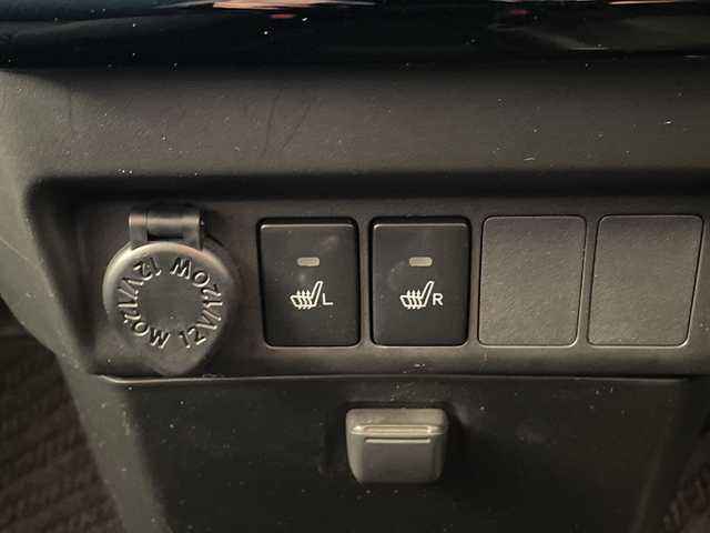 トヨタ ルーミー カスタムG 愛知県 2022(令4)年 1.9万km ブラックマイカメタリック 純正ナビ/両側パワースライドドア/レーダークルーズコントロール/シートヒーター/フルセグ/バックカメラ/純正アルミホイール/ＥＴＣ/ドライブレコーダー/ステアリングスイッチ/スマートキー/プッシュスタート