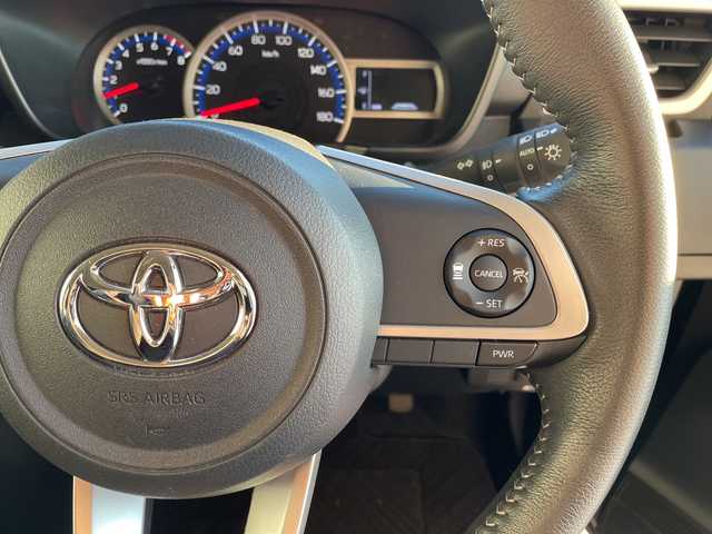 トヨタ ルーミー カスタムG 愛知県 2022(令4)年 1.9万km ブラックマイカメタリック 純正ナビ/両側パワースライドドア/レーダークルーズコントロール/シートヒーター/フルセグ/バックカメラ/純正アルミホイール/ＥＴＣ/ドライブレコーダー/ステアリングスイッチ/スマートキー/プッシュスタート