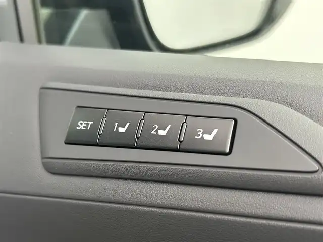 トヨタ アルファードハイブリット エグゼクティブ ラウンジ S 千葉県 2019(平31)年 1.4万km スパークリングブラックパールクリスタルシャイン 禁煙車/4WD/メーカーナビ/・型式510315/・CD/DVD/BT/BD/フルセグ/JBLサウンド/プリクラッシュセーフティ/レーントレーシングアシスト/クリアランスソナー/パーキングサポートブレーキ/レーダークルーズコントロール/両側パワースライドドア/パワーバックドア/レザーシート/前席パワーシート/１、２列目席シートヒーター/１、２列目席シートベンチレーション/純正フリップダウンモニター/デジタルインナールームミラー/全方位カメラ/ステアリングヒーター/LEDヘッドライト/オートハイビーム/フォグライト/AC100V1500W電源/スマートキー/クリアランスソナー/ビルトインETC2.0