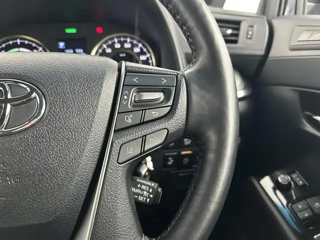 トヨタ アルファードハイブリット エグゼクティブ ラウンジ S 千葉県 2019(平31)年 1.4万km スパークリングブラックパールクリスタルシャイン 禁煙車/4WD/メーカーナビ/・型式510315/・CD/DVD/BT/BD/フルセグ/JBLサウンド/プリクラッシュセーフティ/レーントレーシングアシスト/クリアランスソナー/パーキングサポートブレーキ/レーダークルーズコントロール/両側パワースライドドア/パワーバックドア/レザーシート/前席パワーシート/１、２列目席シートヒーター/１、２列目席シートベンチレーション/純正フリップダウンモニター/デジタルインナールームミラー/全方位カメラ/ステアリングヒーター/LEDヘッドライト/オートハイビーム/フォグライト/AC100V1500W電源/スマートキー/クリアランスソナー/ビルトインETC2.0